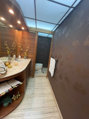Imagen 14 de 27 de Vendo Ph 530m2 4h/5.5b/4pe Las Mesetas