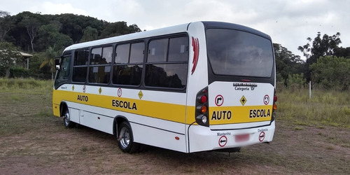 Imagem 2 de 5 de Neobus Thunder Mais 2013