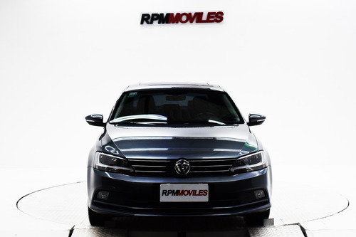 Volkswagen Vento 1.4 Confort Dsg Service Oficial 2018 Rpm Mo