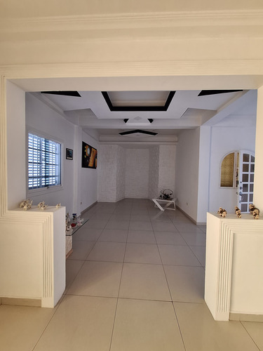 Se Vende Casa 435m2 7h/5b/4p Charallave Country Club