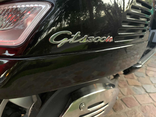 Piaggio Vespa Gts 300