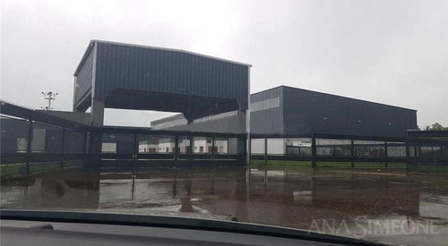 Imagen 10 de 11 de Nave Industrial - Francisco Alvarez