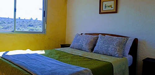 Imagen 3 de 12 de Cabaña En Alquiler Villa Serrana, 2 Dormitorios, Estufa A Leña, Directv
