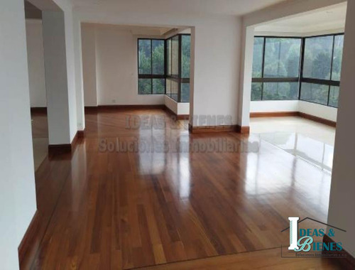 Apartamento En Venta Poblado Sector El Tesoro