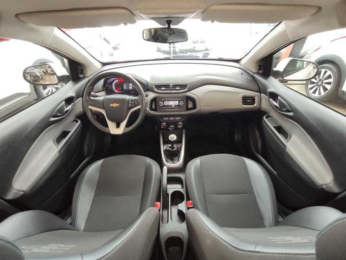 Imagem 11 de 15 de Chevrolet Onix 1.0 Mt Lt