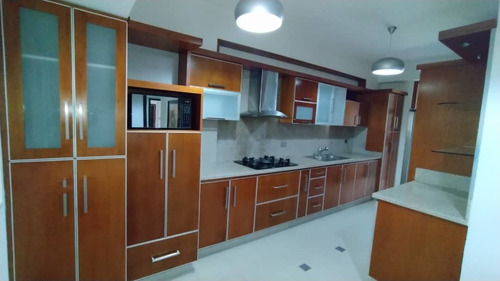 Alexauzuga Alquiler Apartamento La Trigaleña