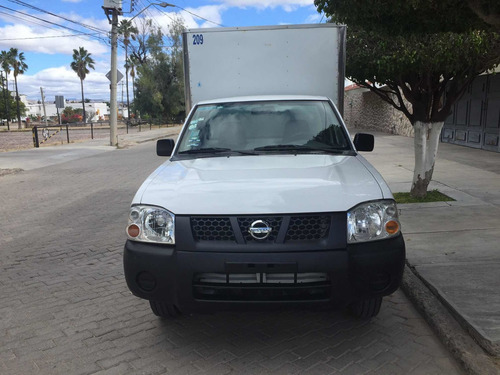 Nissan Np300 2.4 Chasis Dh Mt 2015