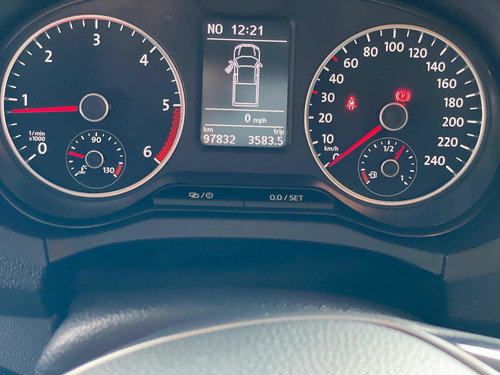 Imagen 14 de 17 de Volkswagen Amarok 2015 2.0 Cd Tdi 4x4 Highline Pack C34