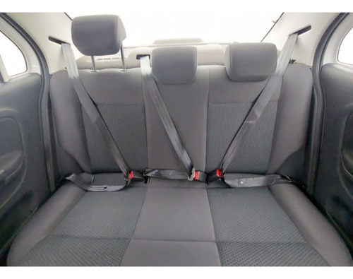 Volkswagen Voyage 1.0 12V MPI TOTALFLEX 4P MANUAL