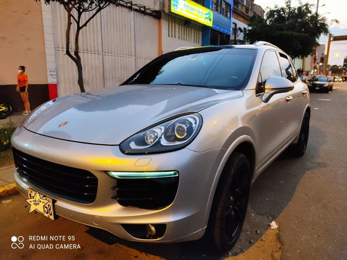 Imagen 3 de 12 de Porsche Cayenne Full