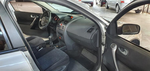 Renault Megane Sedan Mégane Sedan Dynamique 1.6 16v (flex)