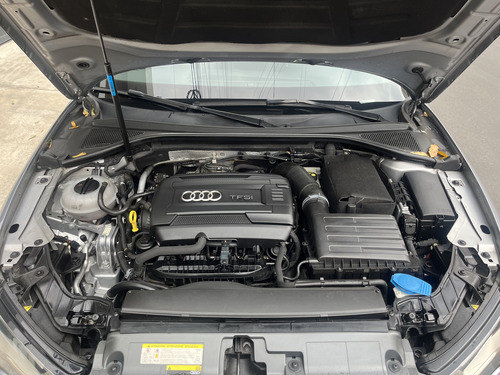 Audi A3 1.8 Attraction Plus At