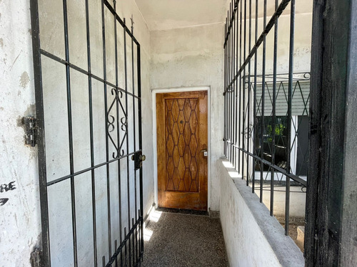 Imagen 2 de 14 de Alquiler Casa Tipo Ph 4 Ambientes En La Tablada Con Patio Sin Expensas