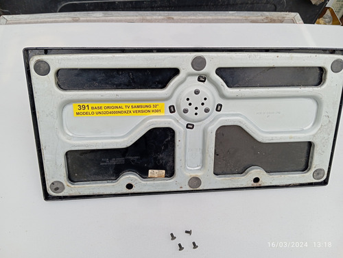 Base Orig. Tv Samsung 32 Mod. Un32d4000ndxzx Version H301 (Usado)