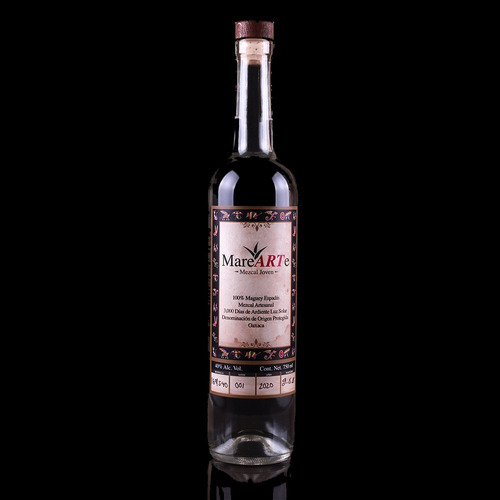 Imagen 2 de 8 de Mezcal 100% Maguey Espadín Marearte Joven De Oaxaca 750 Ml