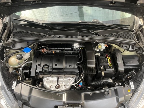 Peugeot 208 1.6 Active