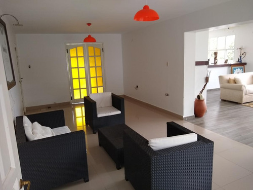 Casa - Av. Aconquija