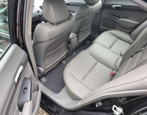 Honda Civic 1.8 LXS 16V FLEX 4P MANUAL