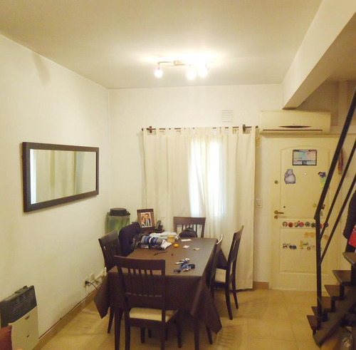 Imagen 5 de 17 de Dúplex En Venta, Sarmiento 860, Belén De Escobar