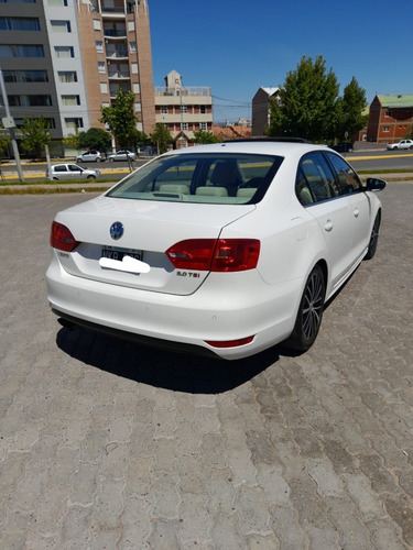 Imagen 4 de 21 de Volkswagen Vento 2014 2.0 Sportline Tsi 200cv Bi-xenon Dsg