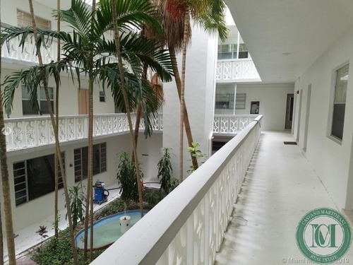 Imagem 14 de 20 de Apartamento - Ap00243 - 34723782