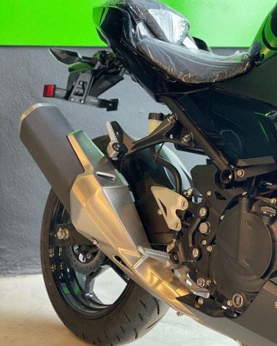 Imagen 17 de 25 de Kawasaki Ninja 400 | Kawasaki Patagonia Oficial