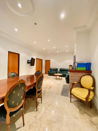 Casa En Venta En Mataderos
