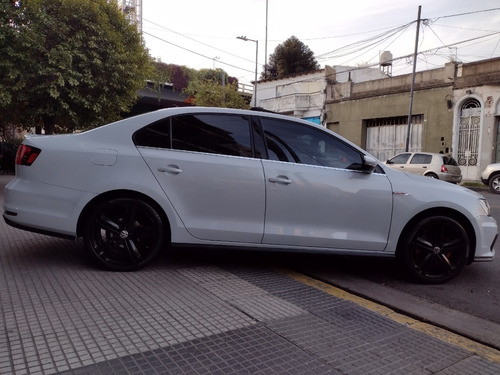 Volkswagen Vento 2.0 Tsi Gli 211cv App Connect + Nav