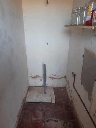 En Excelente Ubicación Se Vende Casa (74570)