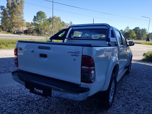 Toyota Hilux 3.0 Cd Srv 171cv 4x2 2014