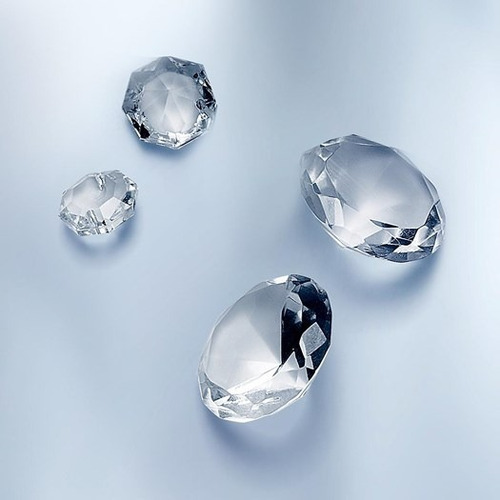 Imagen 5 de 10 de Crema Facial Diamond Cellular Anti Age Oriflame Cara 50 Ml