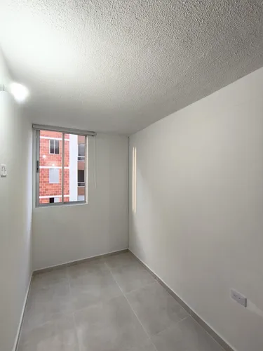 Apartamento En Arriendo En Prados Del Este. Cod A30778