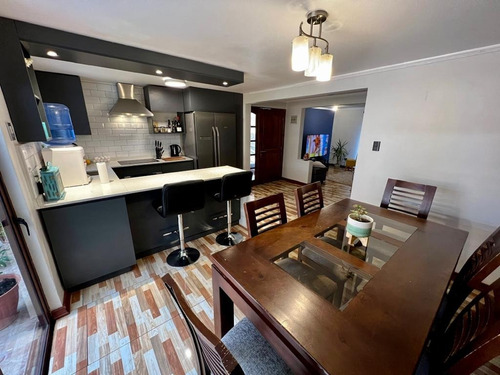 Imagen 13 de 25 de Casa Remodelada En Ciudad Satélite Con Gran Patio