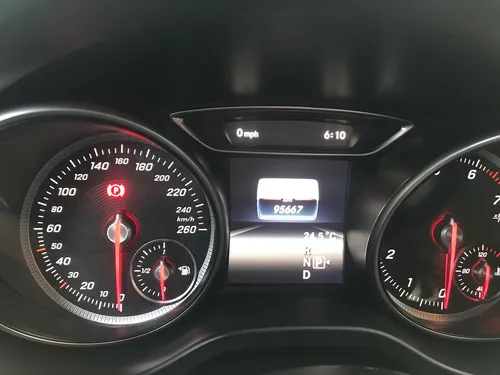 Mercedes-Benz Clase CLA 2.0 250 Cgi Sport At