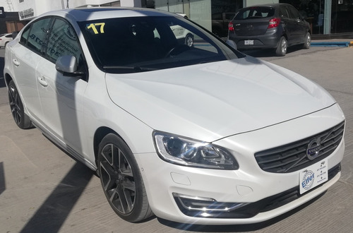 Volvo S-60