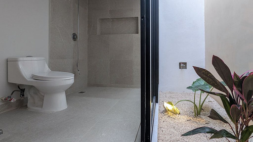 Casa En Venta En Exclusivo Desarrollo De Cholul, Merida.