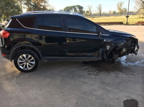 Imagen 7 de 9 de Ford Kuga Titanium 2.5t At