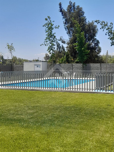Departamento En Venta De 2 Dorm. En Maipú