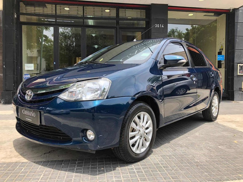 Toyota Etios 1.5 Sedan Xls Azul 2016 Cassano Automobili