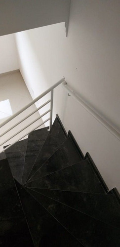 Imagem 14 de 15 de Sobrado Para Venda Por R$240.000,00 Com 62m², 2 Dormitórios, 2 Vagas E 1 Banheiro - Jardim Das Camelias, São Paulo / Sp - Bdi24426