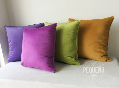 Almohadones Con Funda De Pana 50x50 Cm Pequeño Taller