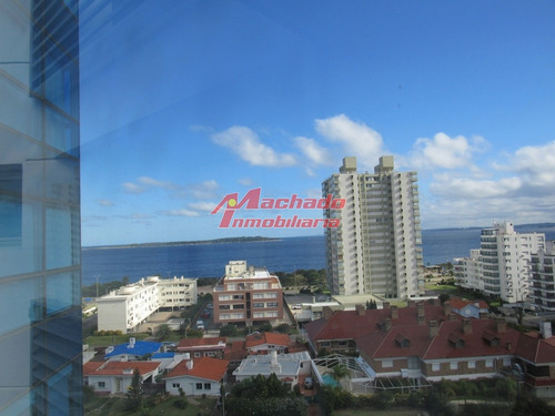 Apartamento En Punta Del Este, Mansa- Ref: 6392