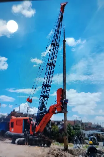 Pala Grúa Koering 405 Con Perforadora Soilmec R9g, Operativa