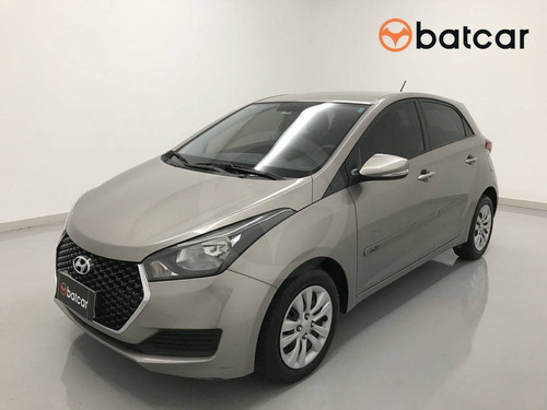 Imagem 2 de 15 de Hyundai Hb20 1.0 Comfort Plus 12v Flex 4p Manual