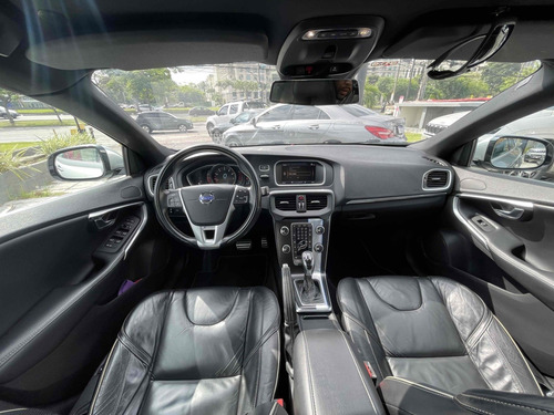 Volvo V40 2.0 T5 R-DESIGN TURBO GASOLINA 4P AUTOMÁTICO
