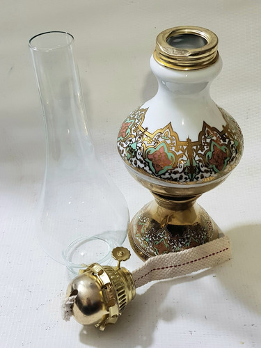 Lámpara De Aceite Retro De 44 Cm. Base Porcelana,usable (Usado)