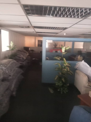 (#7001) Piso Industrial De 1.780 M2 En Caricuao