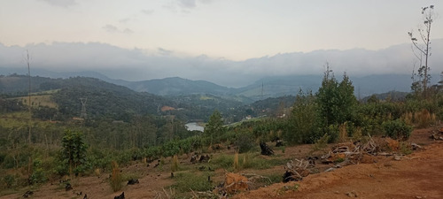 Imagem 17 de 30 de Vende-se Terrenos A 300m Da Represa!!!(rg)