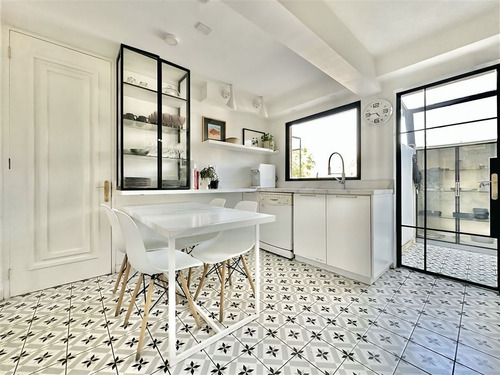 Remodelado: Luis Carrera / Candelaria Goyenechea