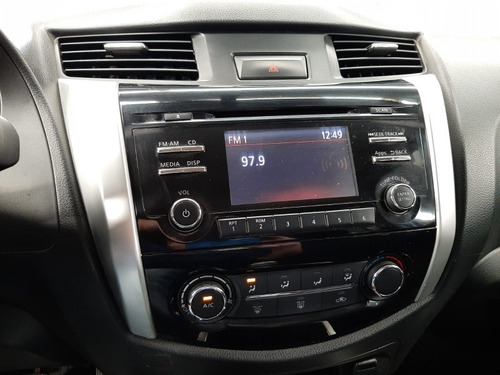 Imagen 12 de 15 de Nissan Np300 Frontier 2017 2.5 Le Aa Mt